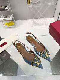 Picture of Valentino Shoes _SKUValentinosz35-41SD01290319986